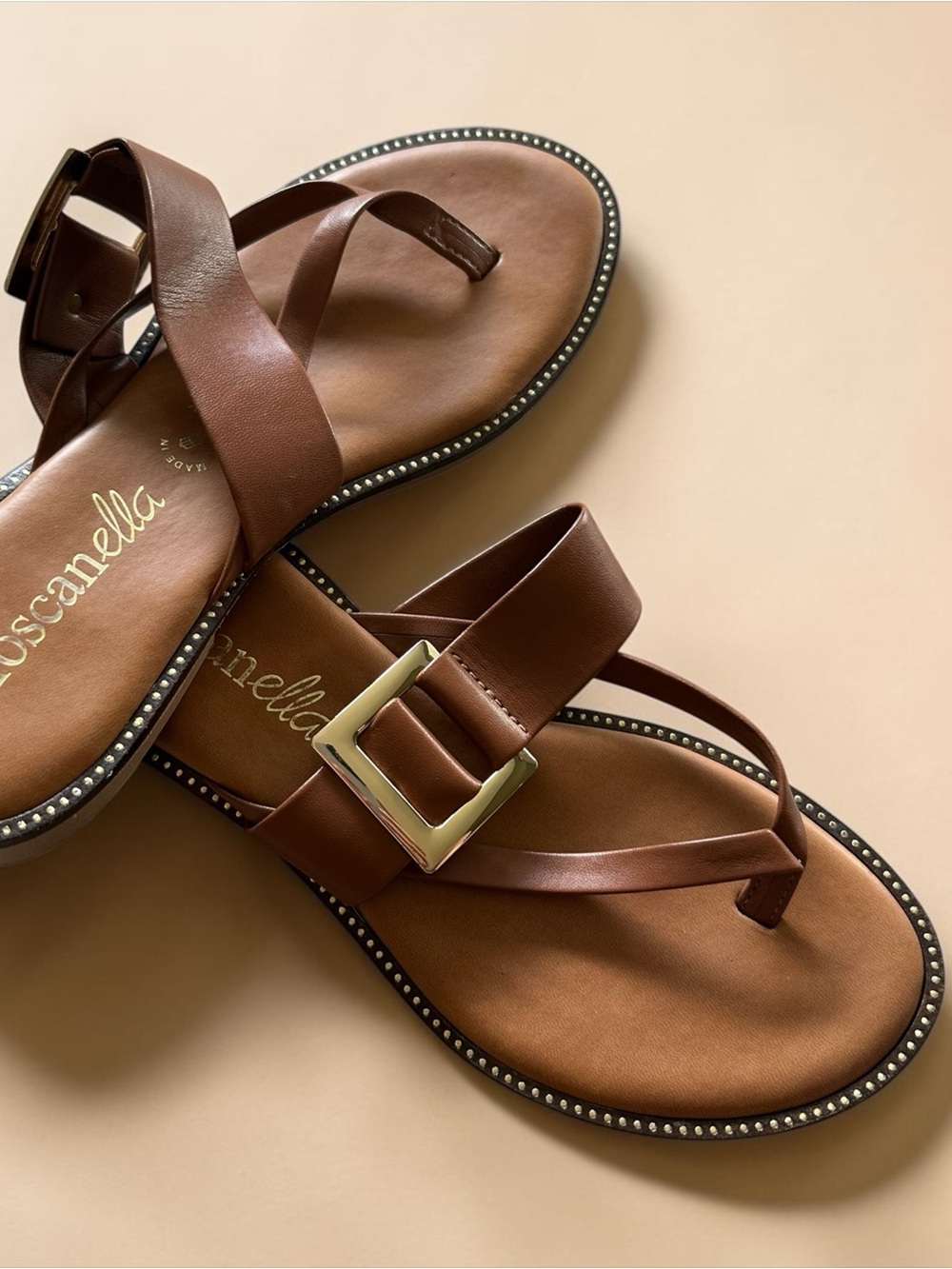 Brown Leather Buckle Toe-Loop Sandals